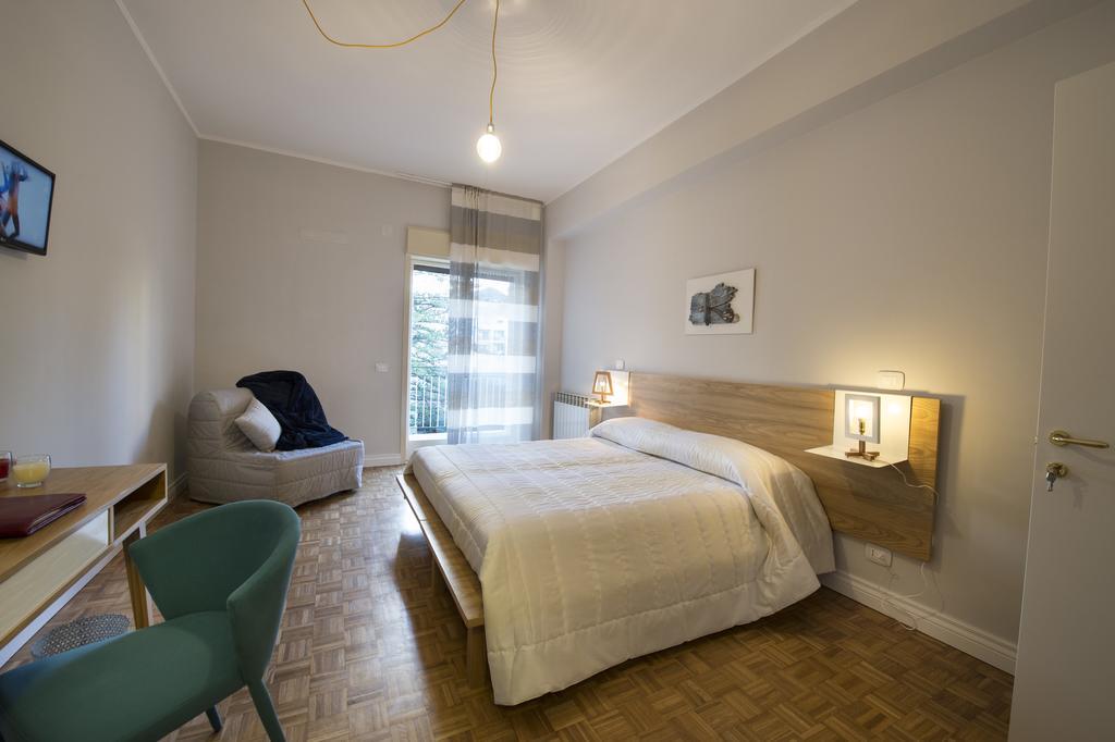 Ciauru Design B&B Messina Rum bild
